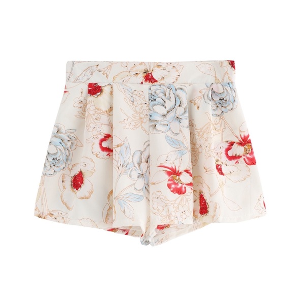 Two Piece Sleeveless Floral Tie Back Halter Romper - Picture 4 of 5